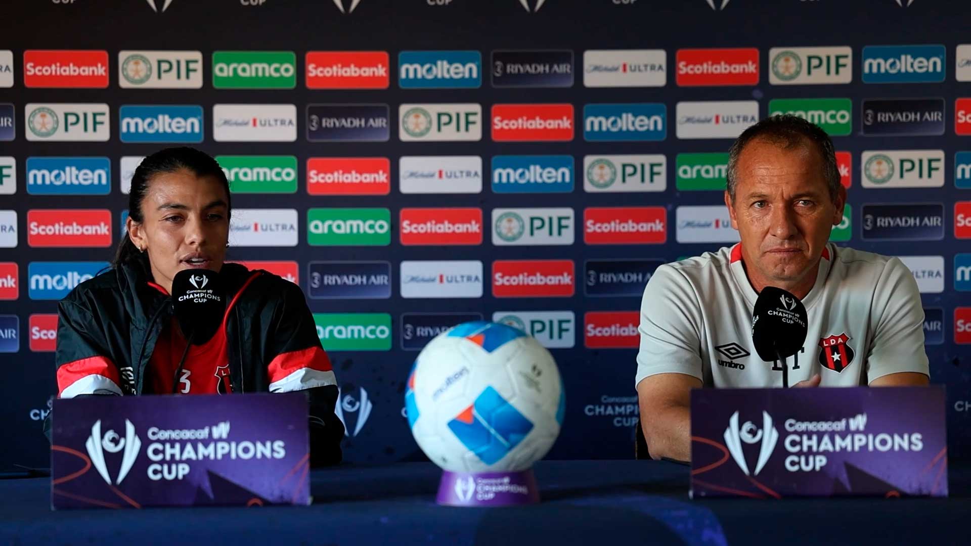 Wilmer “El Pato” López, DT de Alajuelense Femenil: "Venimos a México a competir, no a especular ni a evitar que nos goleen"